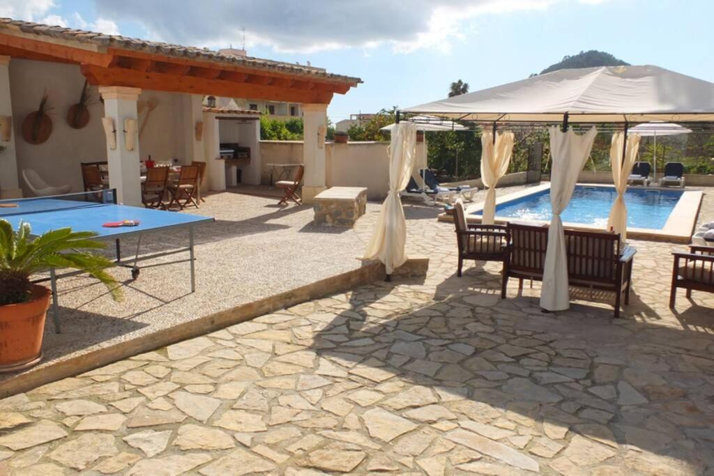 Villa Maria, Bonita Casa Con Jardin Y Piscina Privada En 安德拉特斯 外观 照片