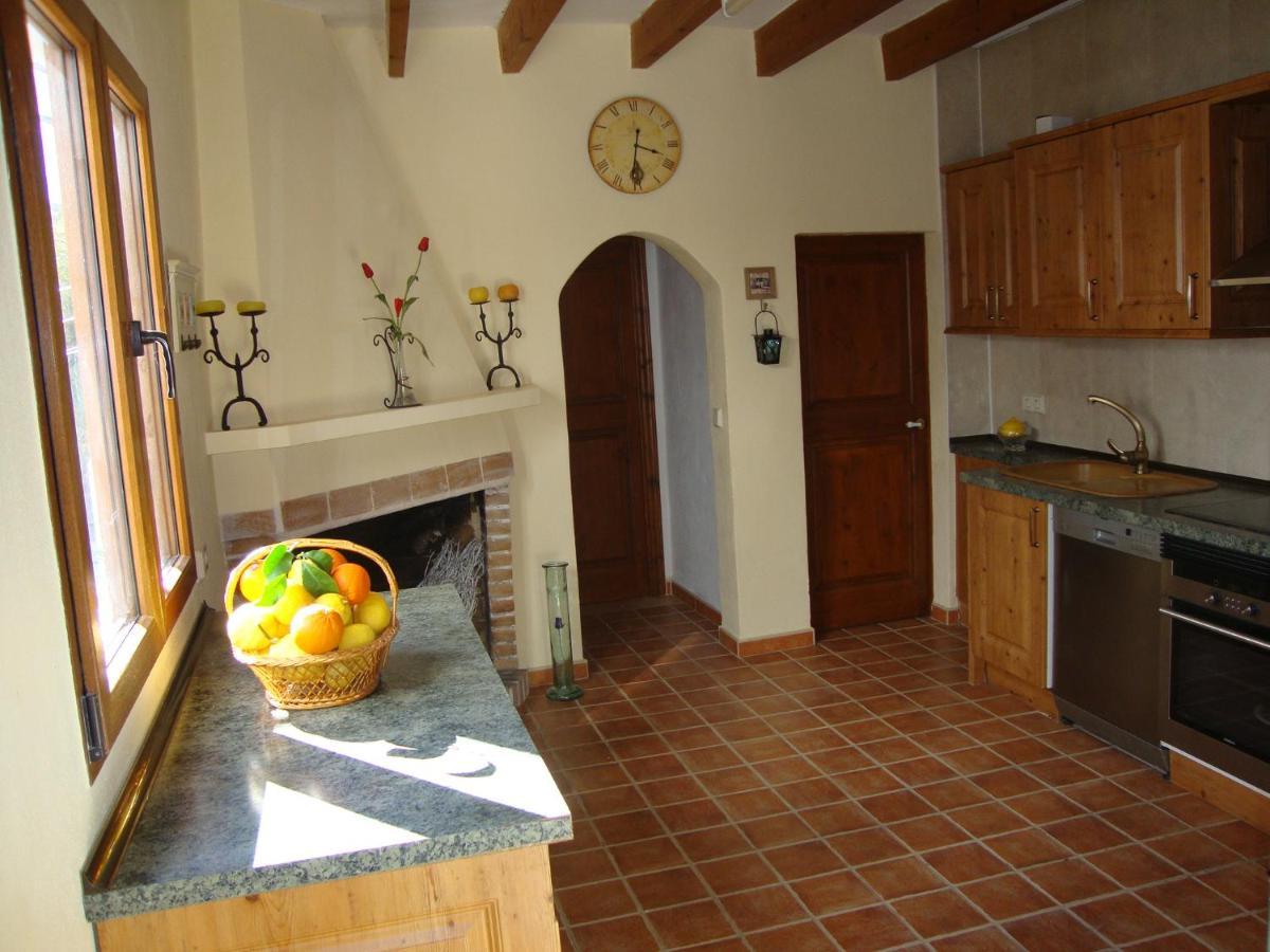 Villa Maria, Bonita Casa Con Jardin Y Piscina Privada En 安德拉特斯 外观 照片