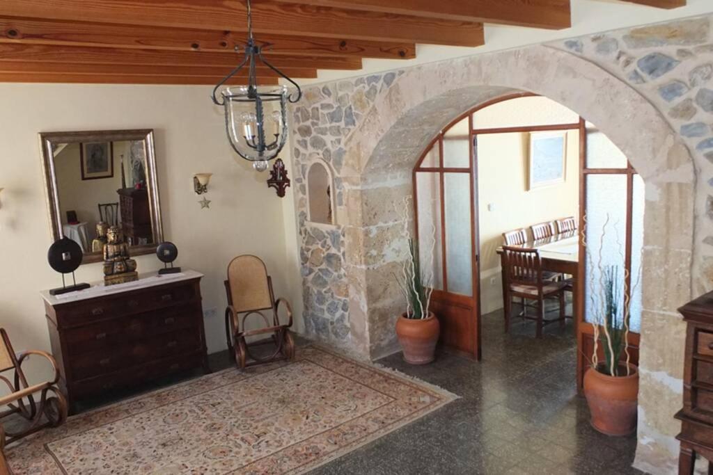 Villa Maria, Bonita Casa Con Jardin Y Piscina Privada En 安德拉特斯 外观 照片